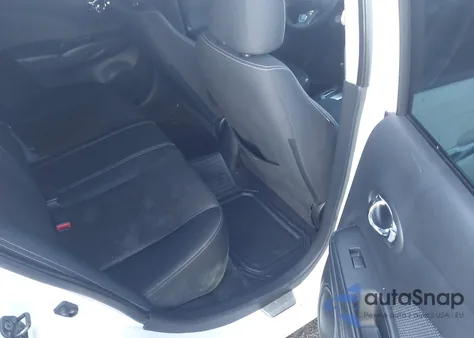 2014 Nissan Versa 1.6 Sv z USA, uszkodzony, nr VIN 3N1CN7AP3EL808830